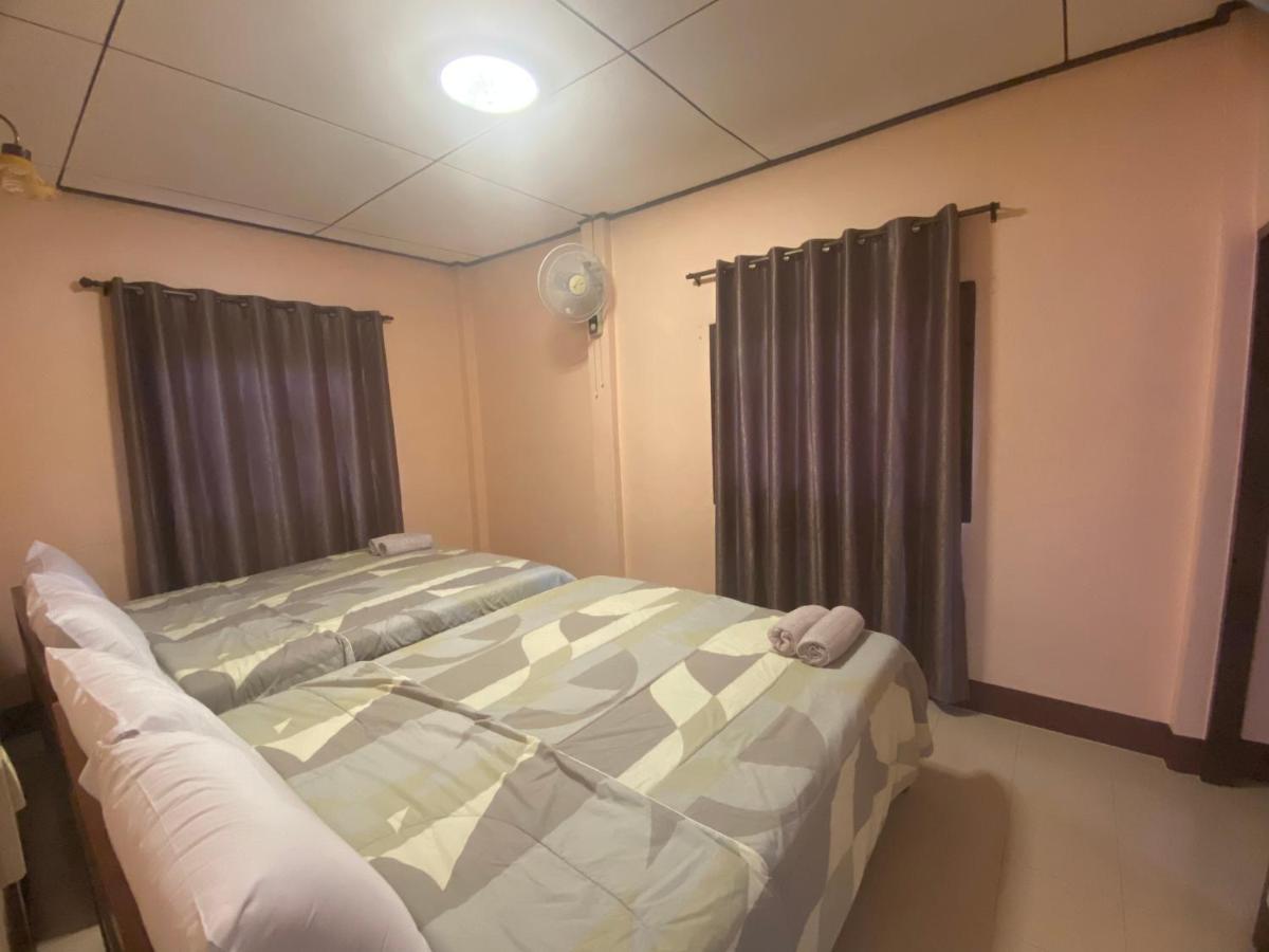 โพธิ์ทองริมทุ่ง Pothong Rimtung Hotel ファン エクステリア 写真