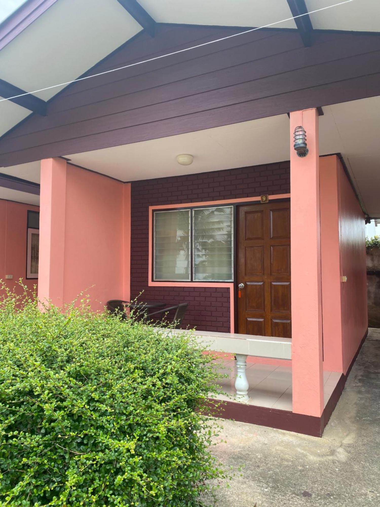 โพธิ์ทองริมทุ่ง Pothong Rimtung Hotel ファン エクステリア 写真