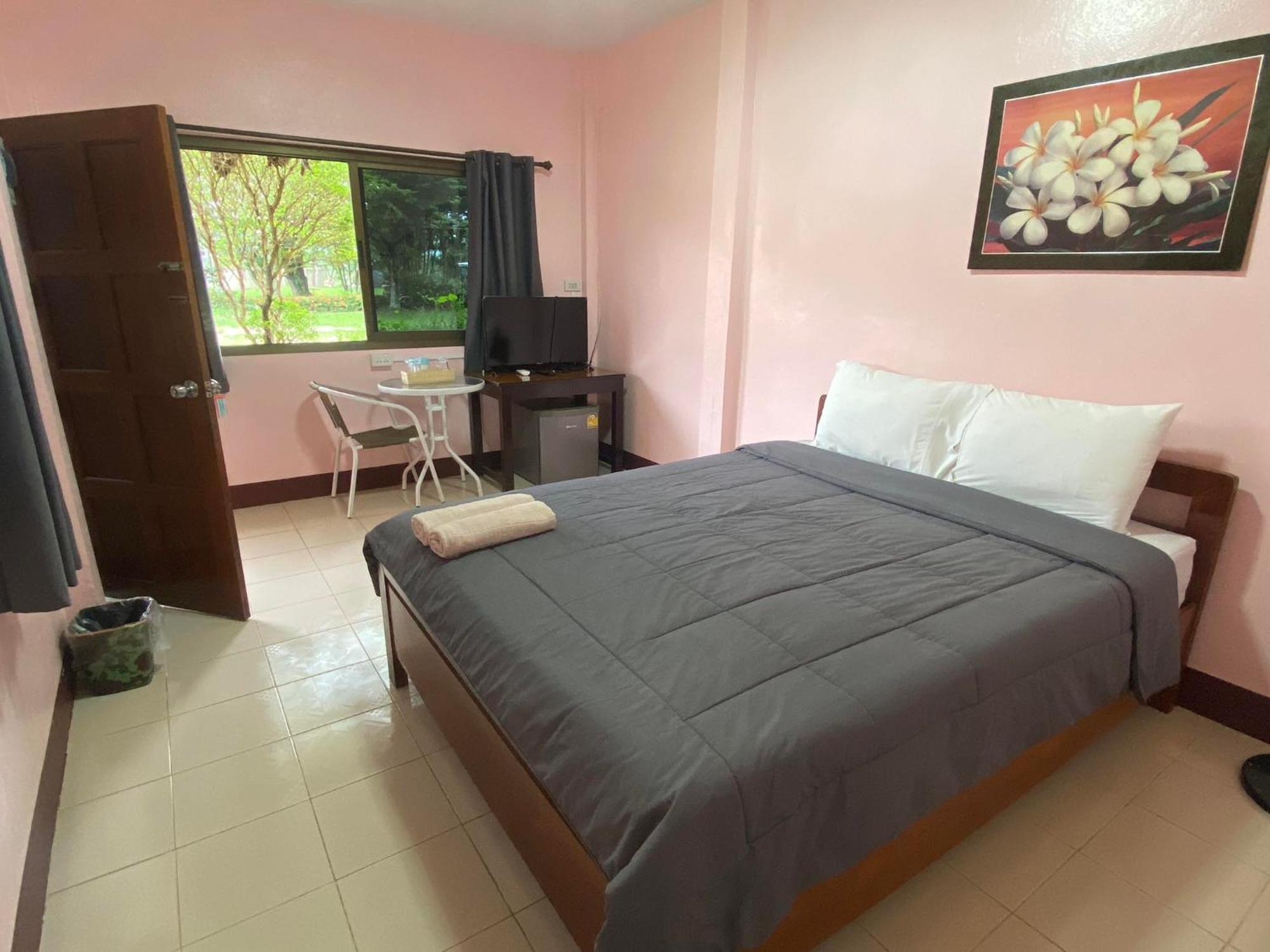 โพธิ์ทองริมทุ่ง Pothong Rimtung Hotel ファン エクステリア 写真